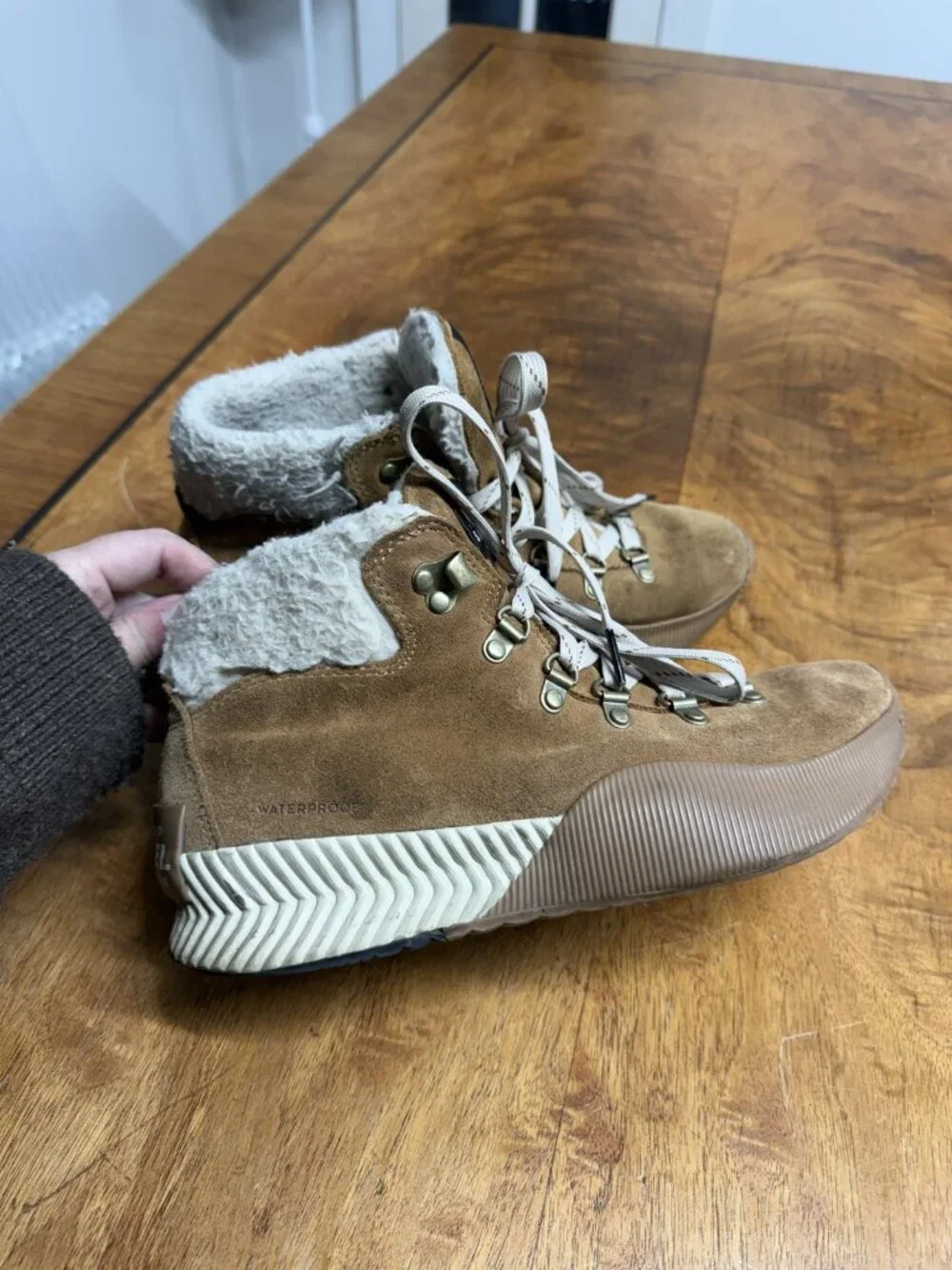 Sorel Women's Size 8 Out N About III Conquest WP Boots Camel Brown NL4434-224 - Picture 2 of 5